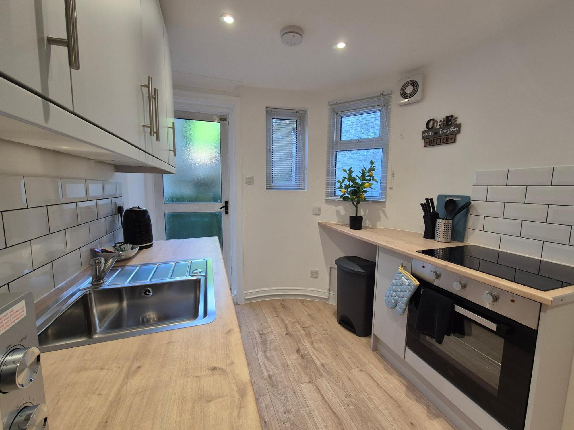 #26A Newly Refurbished Portsmouth Garden Apartment ภายนอก รูปภาพ
