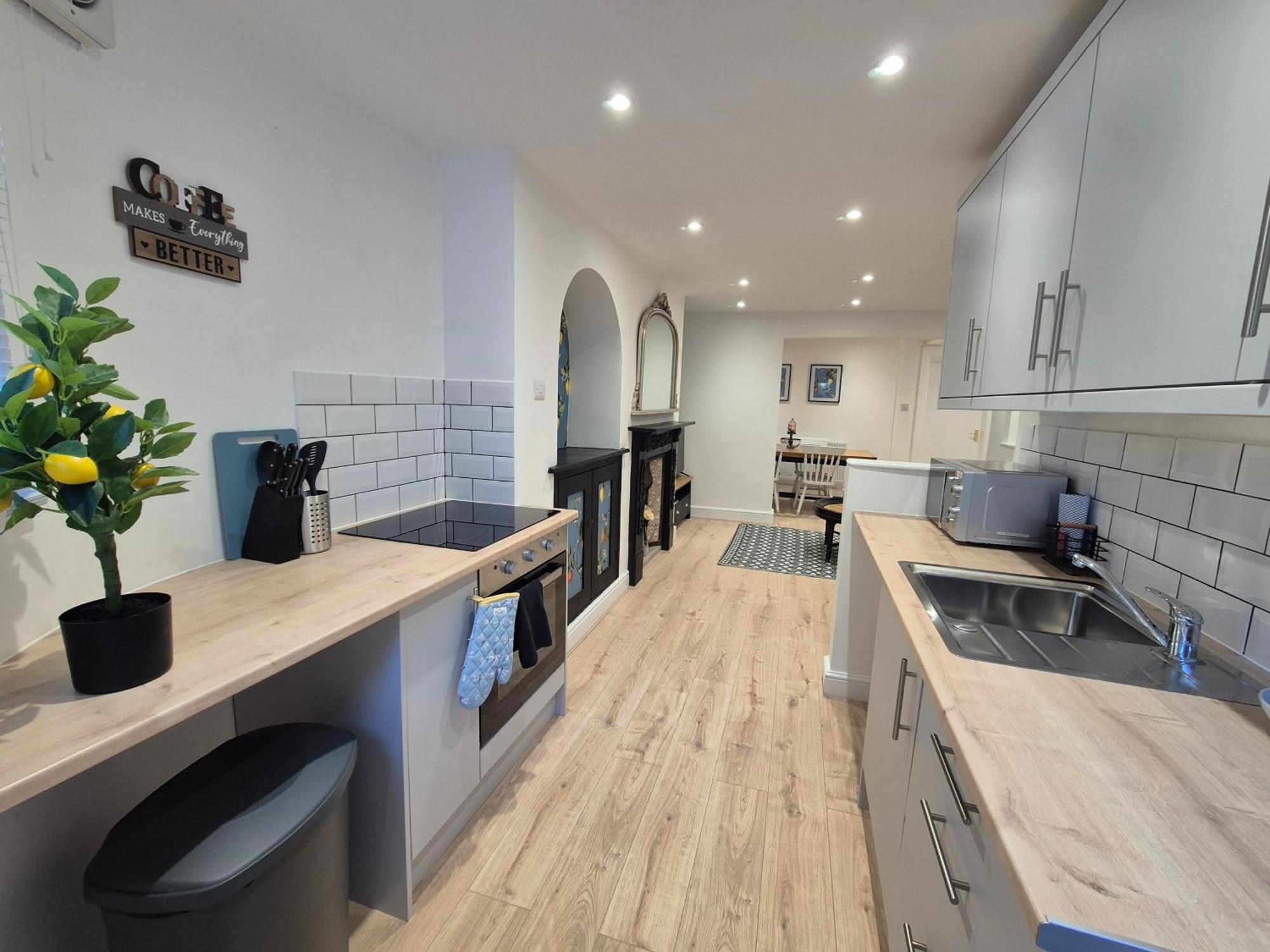 #26A Newly Refurbished Portsmouth Garden Apartment ภายนอก รูปภาพ